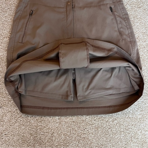 Tail Tech Brown Tennis and Golf A-Line Skort with Zipper Pockets Size 8 - Picture 6 of 8